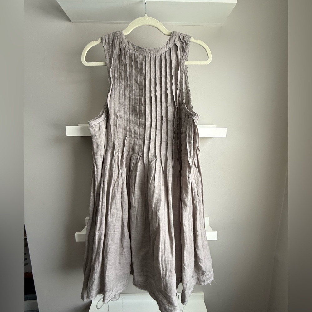 Sleeveless Taupe Mini Dress with Pintuck Detail - Picture 10 of 12